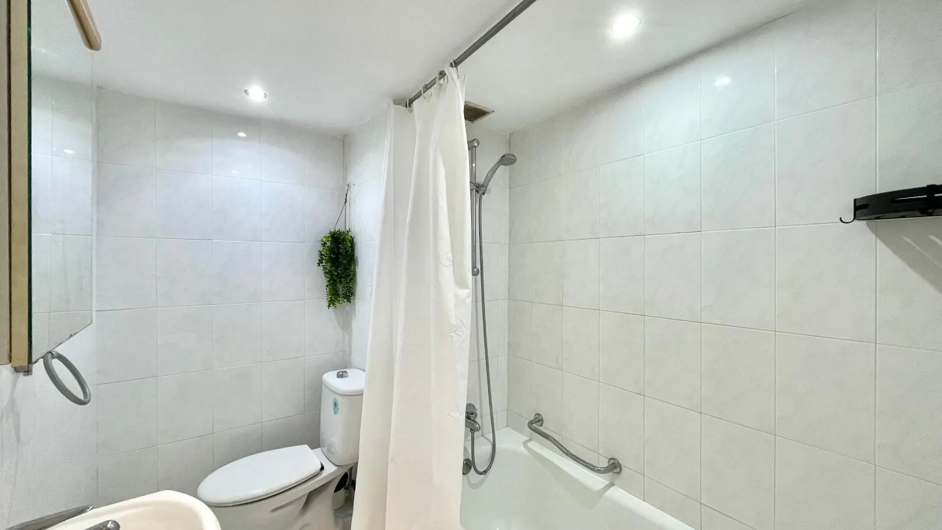 Lafrenchtouch - Estudio En Primera Linea De Playa Fuengirola Apartment
